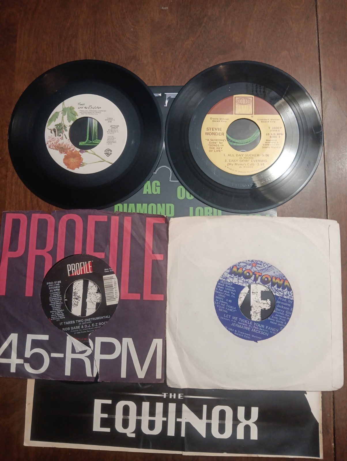 VINYL SINGLES LOT (4) 45 RECORDS R&B/RAP ROB BASE PRINCE STEVIE WONDER & J JACK
