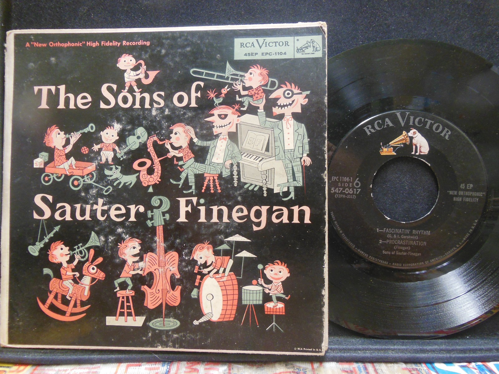 The Sons Of Sauter-Finegan, EPC 1104, Tri Fold 3 x 45 RPM VG/VG+ (17M)