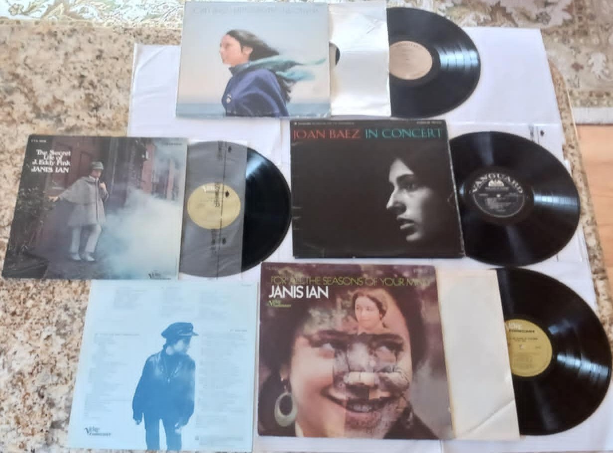 Folk Rock 33 LPs Lot of 25 – 60s 70s Cat Stevens Dylan Baez Nelson PP&Mary Etc..