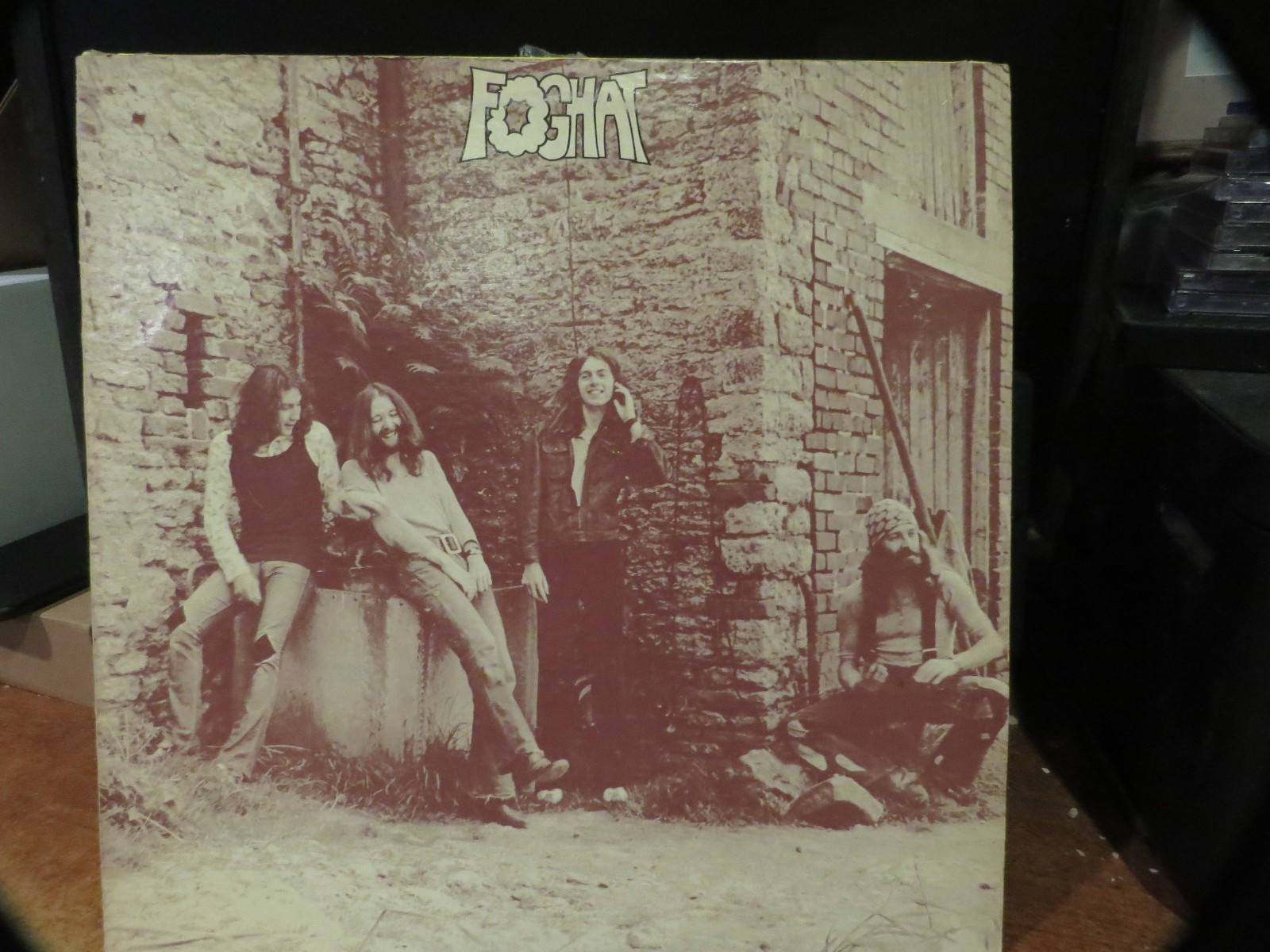 FOGHAT ” FOGHAT ” LP VG+ JK EX
