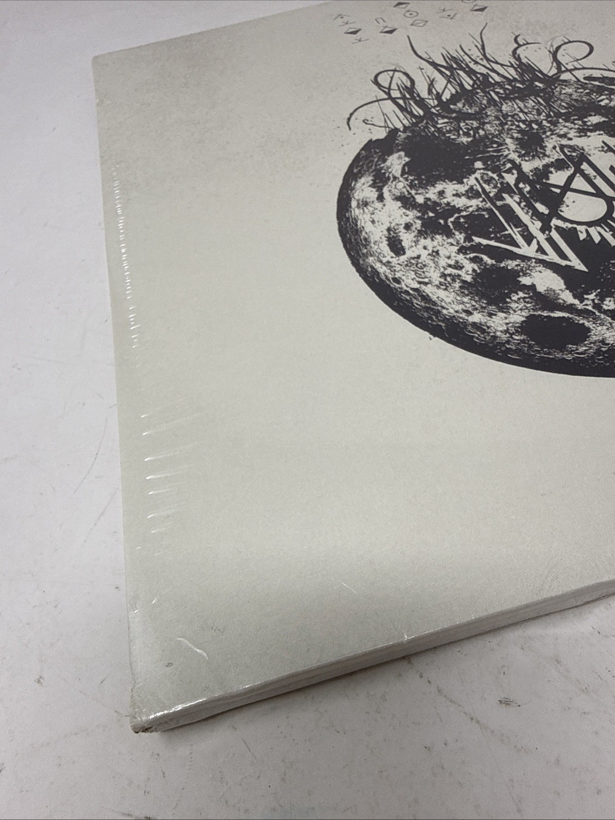 Sleep Token – Take Me Back To Eden LTD Ed. Milky Clear Vinyl 2LP *Sleeve Damage