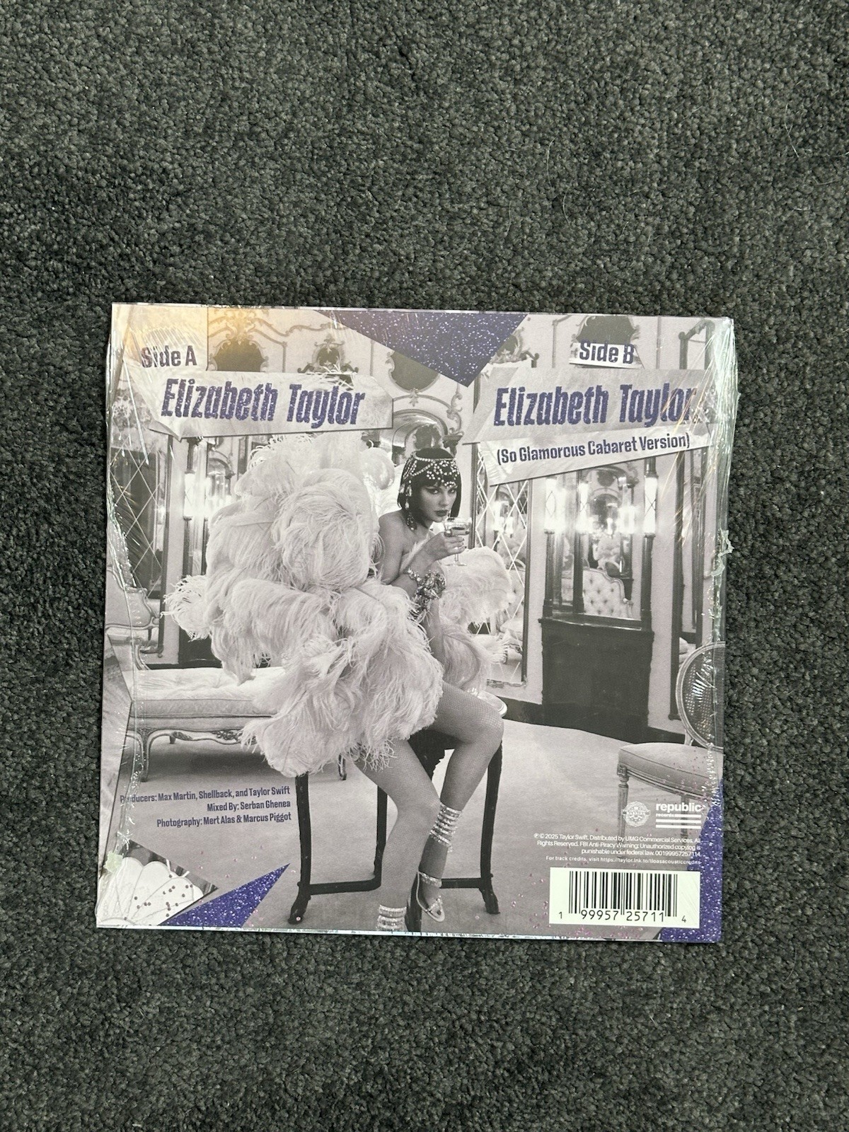 Taylor Swift “Elizabeth Taylor” Purple Glitter 7″ Vinyl New&Sealed RSD 2026