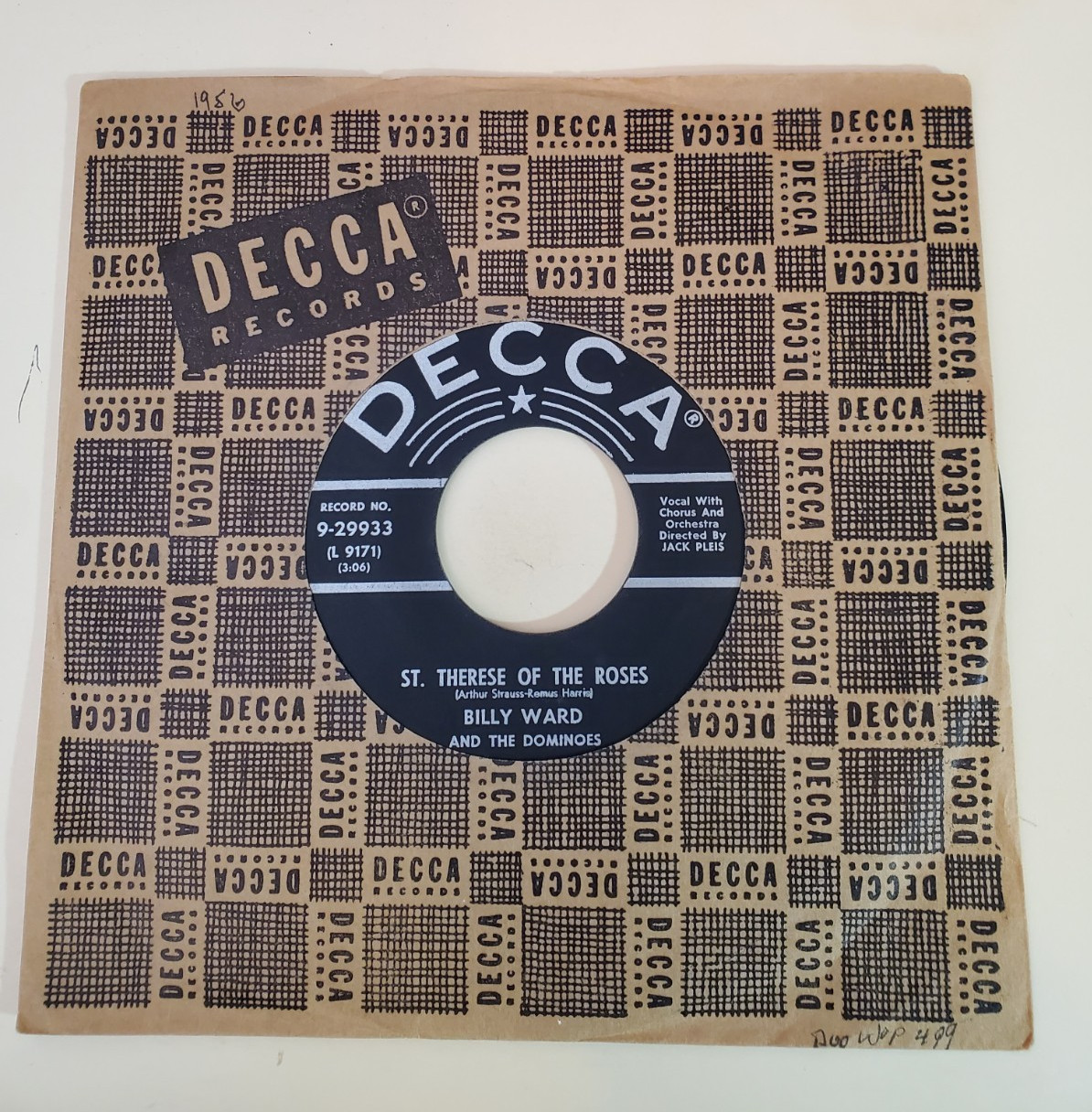 Billy Ward and the Dominoes ST. THERESA OF THE ROSES(45)#29933 PLAYS VG+ TO VG++