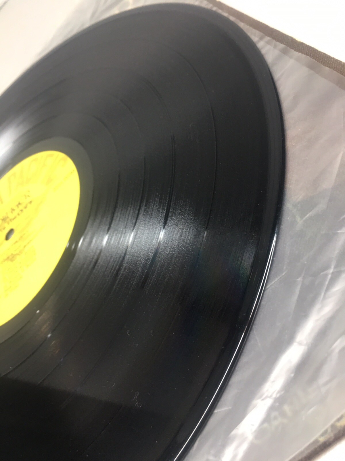Voyager (25) Wer’e The one’s vinyl Album 1985 autographed by 3 members