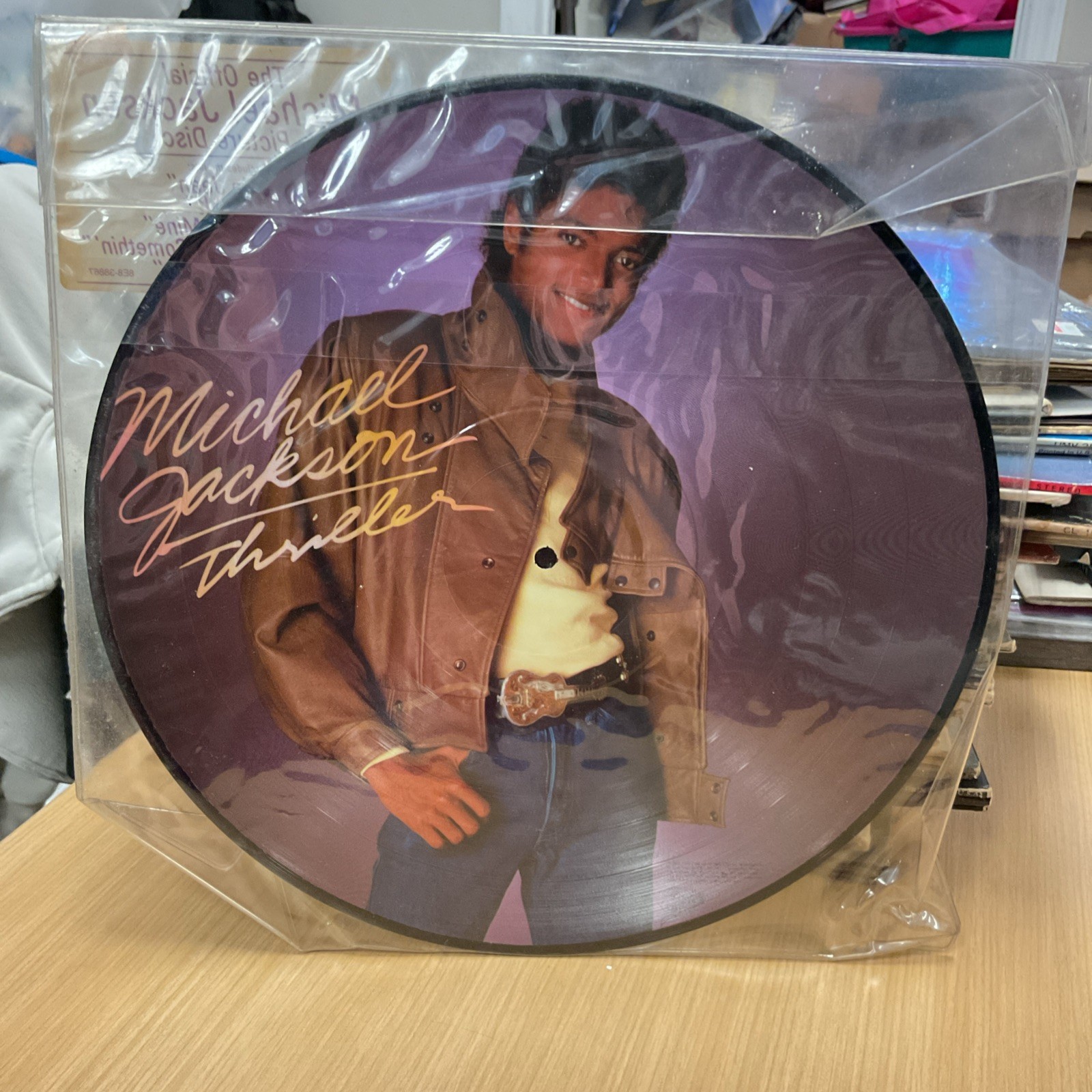MICHAEL JACKSON – Thriller – Epic 8E8-38867 Picture Disc