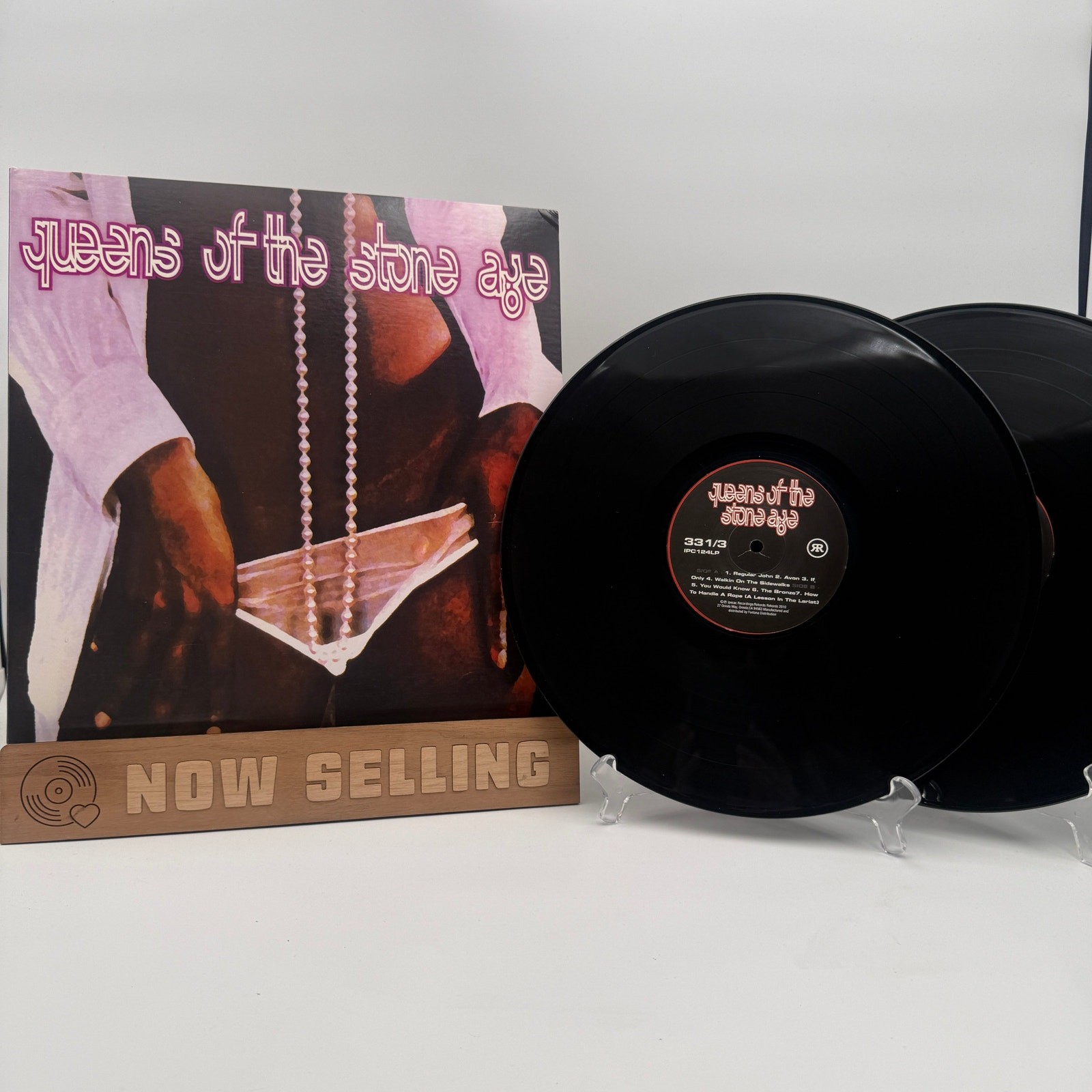Queens Of The Stone Age – Self Titled Vinyl Reissue 2010 Domino Rekords Rekords