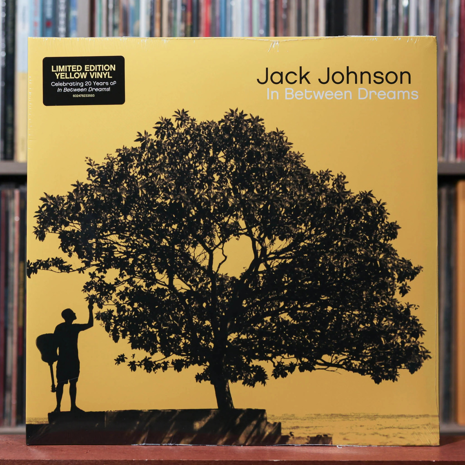 Jack Johnson – In Between Dreams – YELLOW VINYL 2025 Brushfire Records SEALED