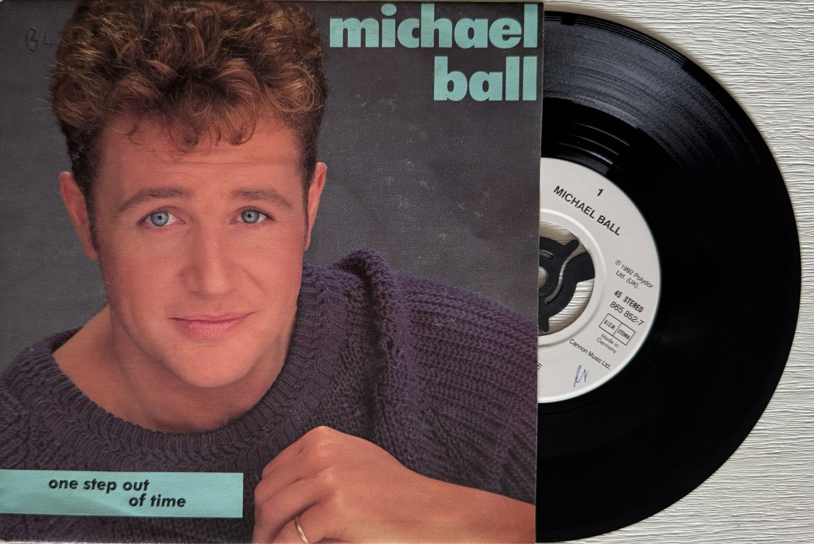 MICHAEL BALL – ONE STEP OUT OF TIME b/w NO MORE STEPS TO CLIMB 7″ SINGLE VGC ’92