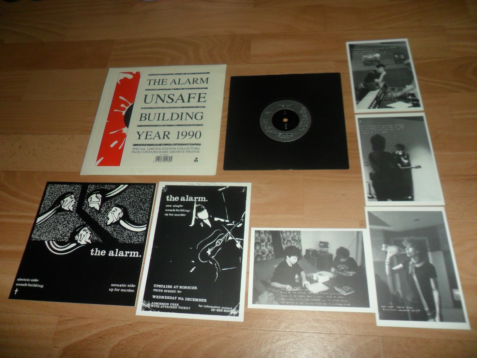 THE ALARM – UNSAFE BUILDINGS (RARE LTD EDITION 7″ SINGLE + PHOTOS) MIKE PETERS