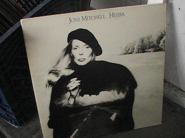 JONI MITCHELL – HEJIRA VINYL LP – 1976 UK Pressing – Asylum Records near mint