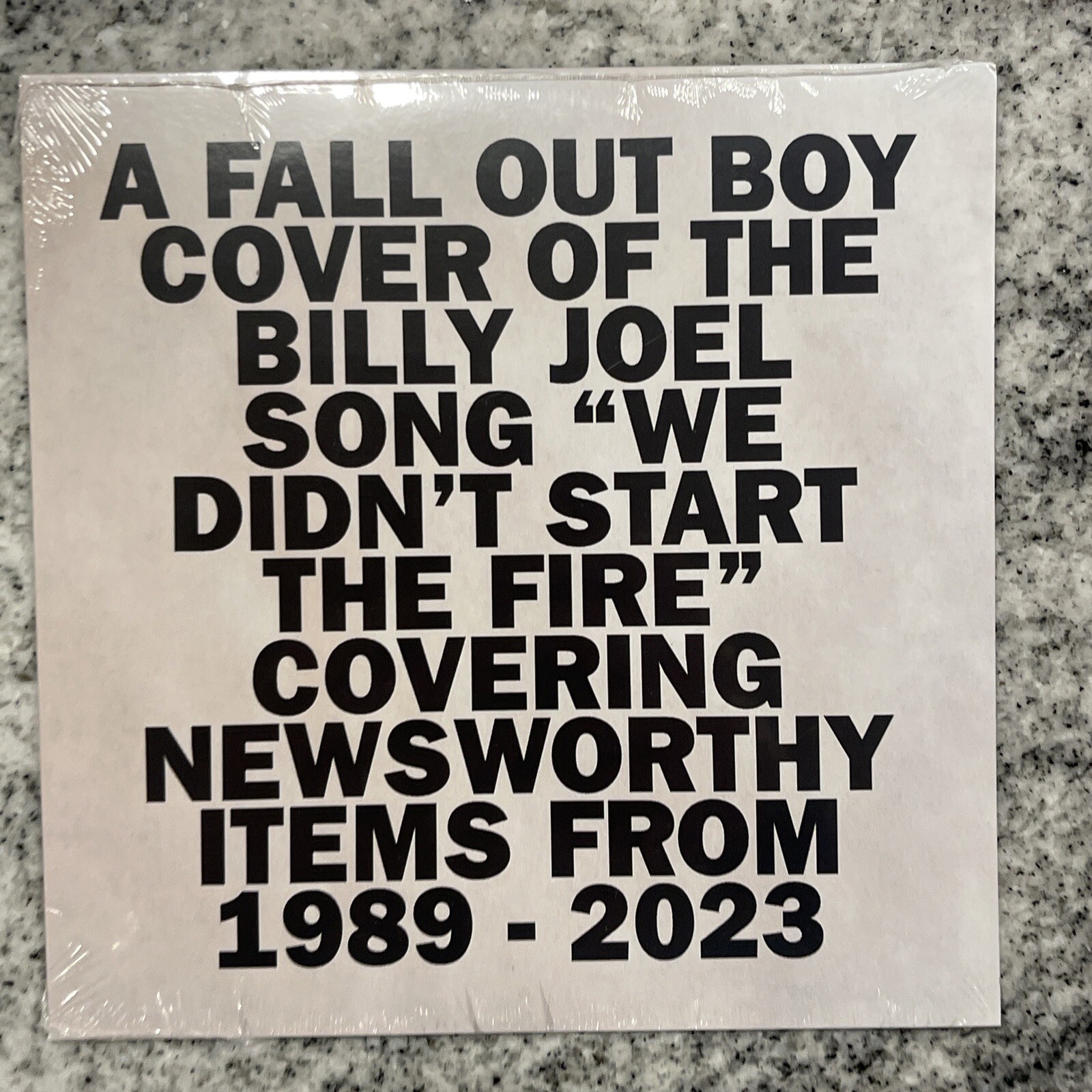 FALL OUT BOY WE DIDN’T START THE FIRE 7″ LIMITED EDITION RARE VINYL – IN HAND