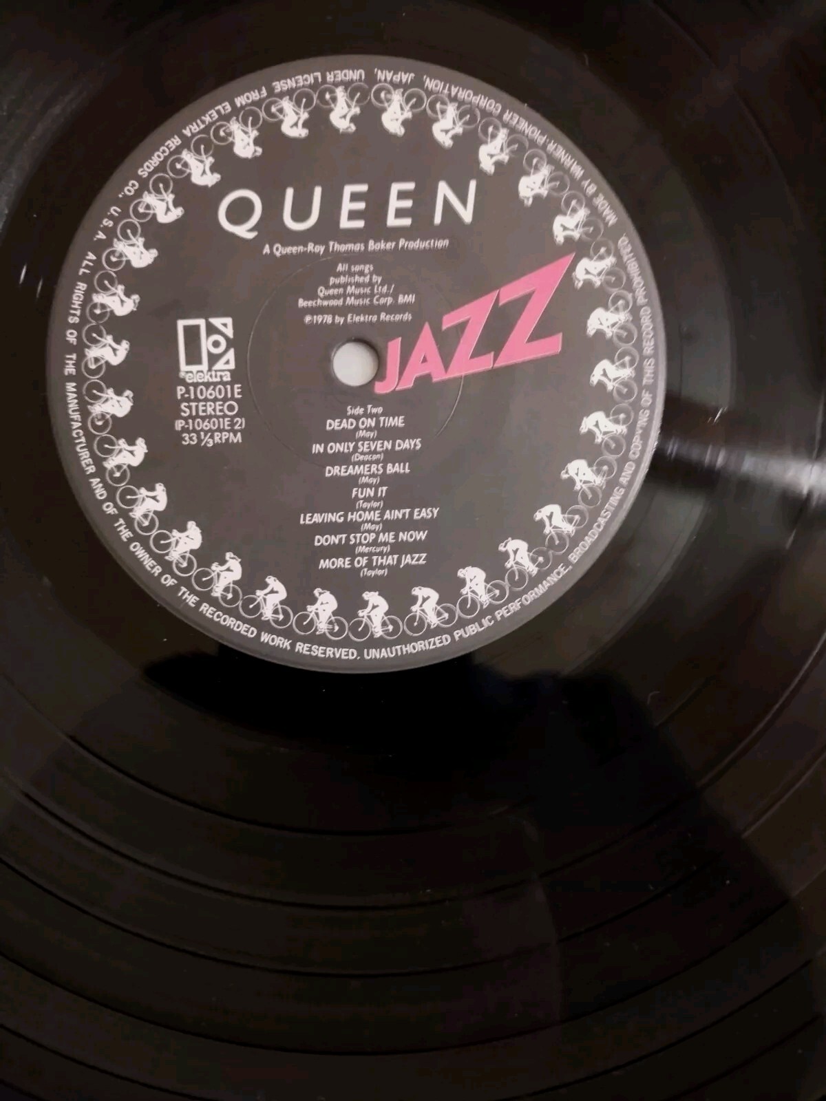 QUEEN Audiophile Jazz LP, 3 Inserts 36″ Nude Cyclers Poster, Photo, Lyrics, N/M