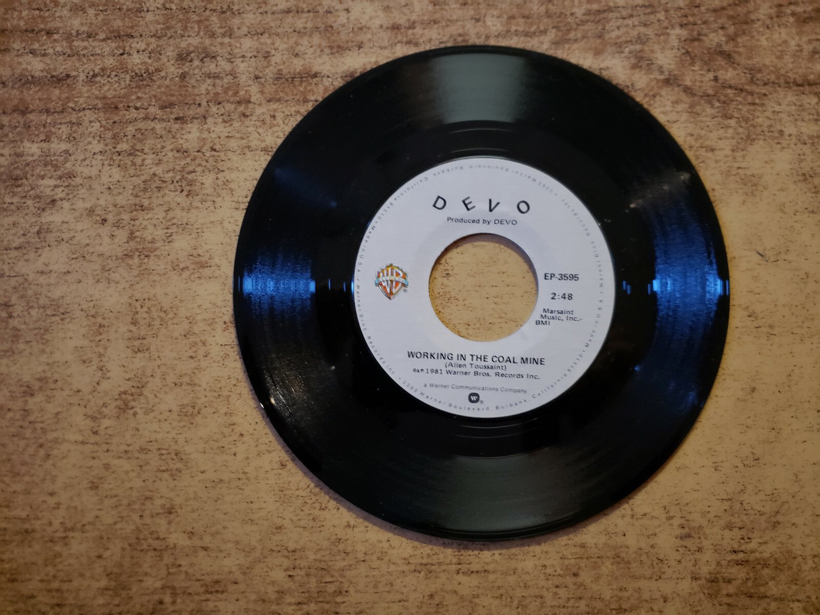 1980S MINT-EXC Devo – Working In The Coal Mine 3595 EP45