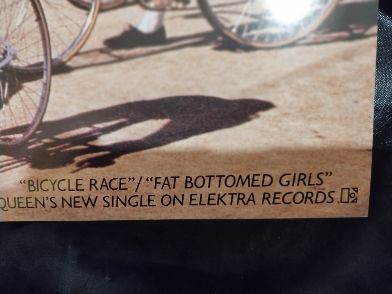 QUEEN Audiophile Jazz LP, 3 Inserts 36″ Nude Cyclers Poster, Photo, Lyrics, N/M