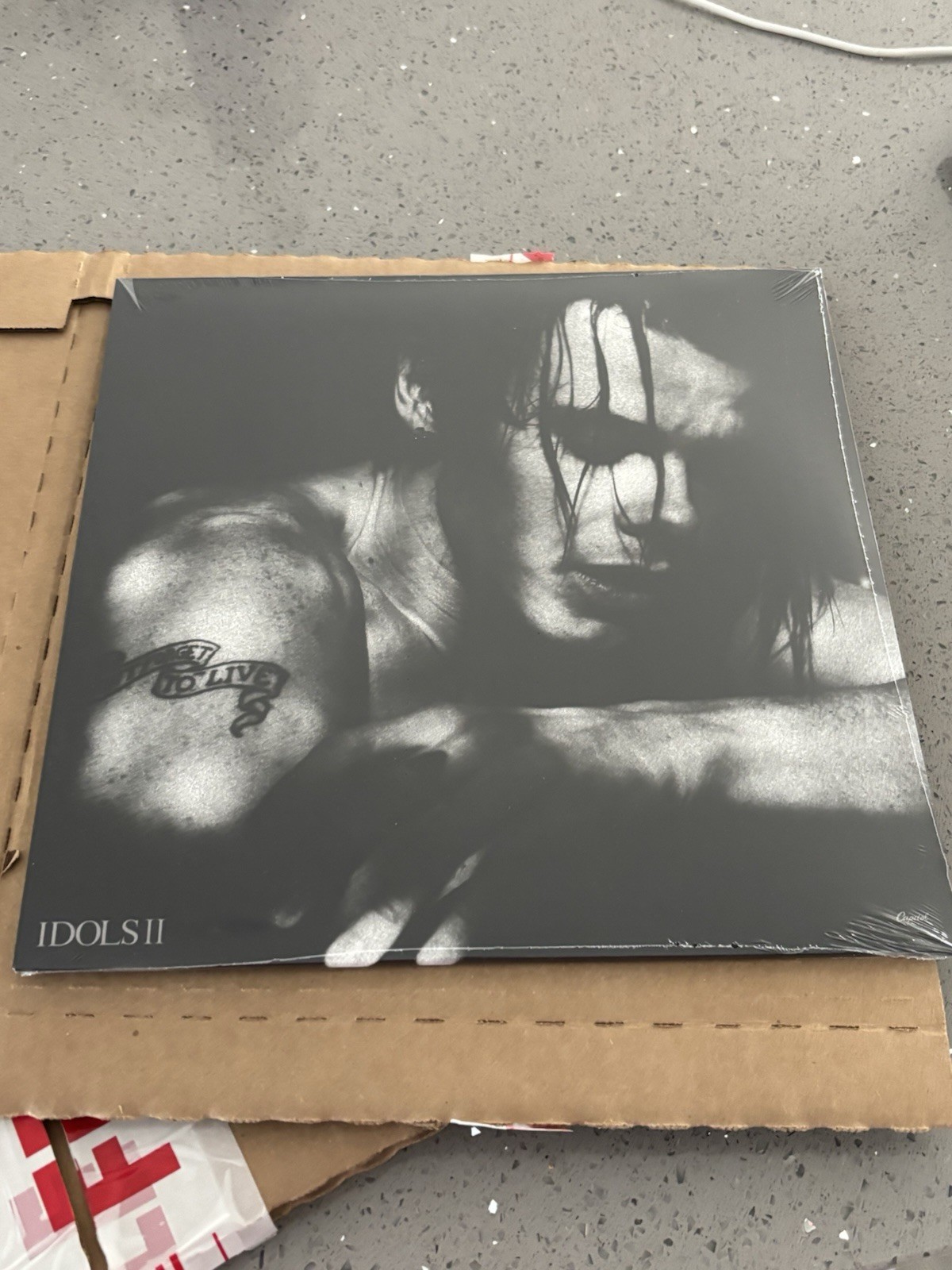 Yungblud Idols II Black Blood Liquid Filled Vinyl LP IN HAND