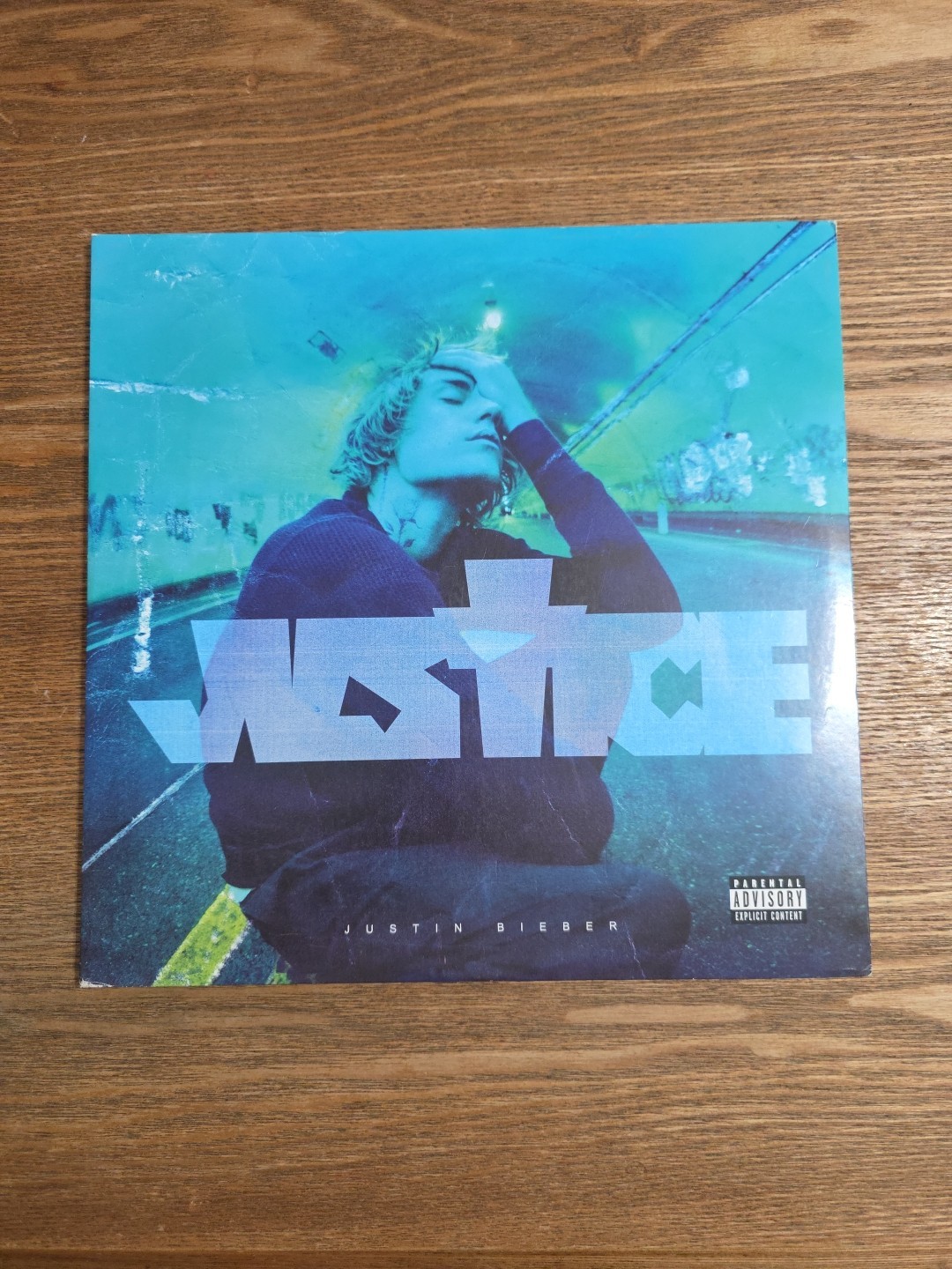 Justin Bieber – Justice (Walmart Exclusive Gold Colored Vinyl) READ DESCRIPTION