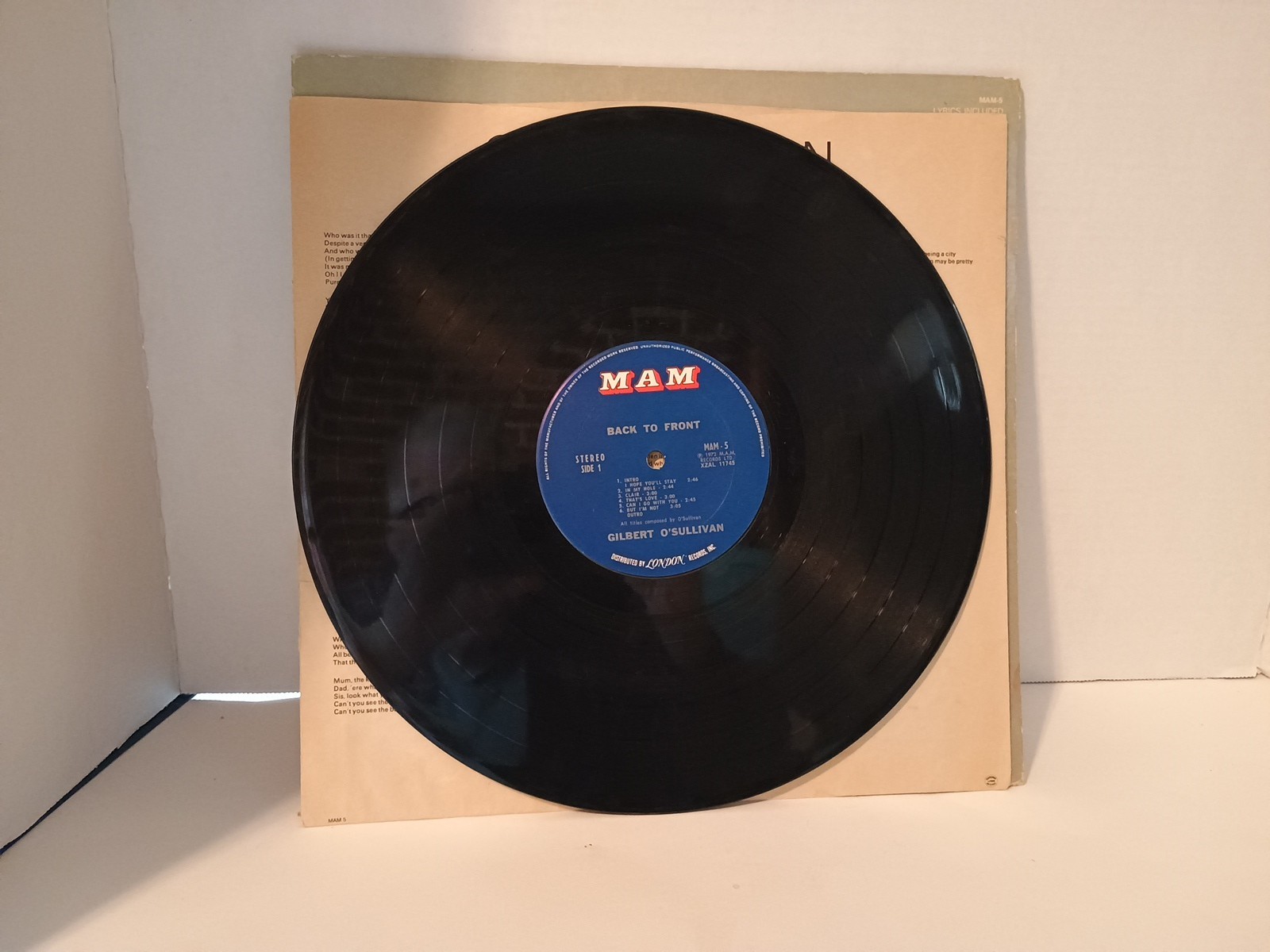 Gilbert O’Sullivan Back To Front Record 33 RPM Vinyl LP MAM withLyrics