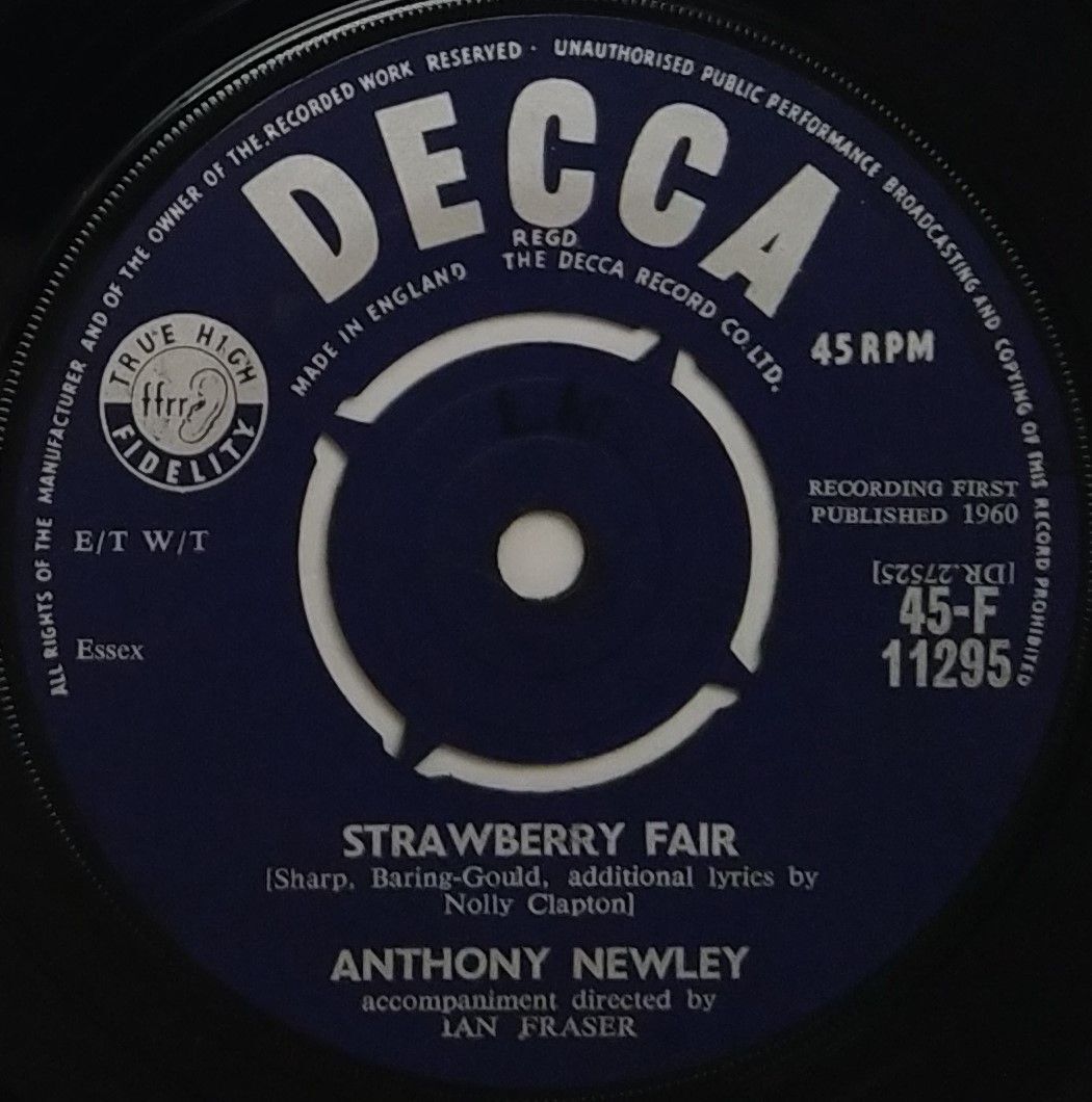 Anthony Newley Strawberry Fair 7″ Single (1960) Decca 45-F 11295