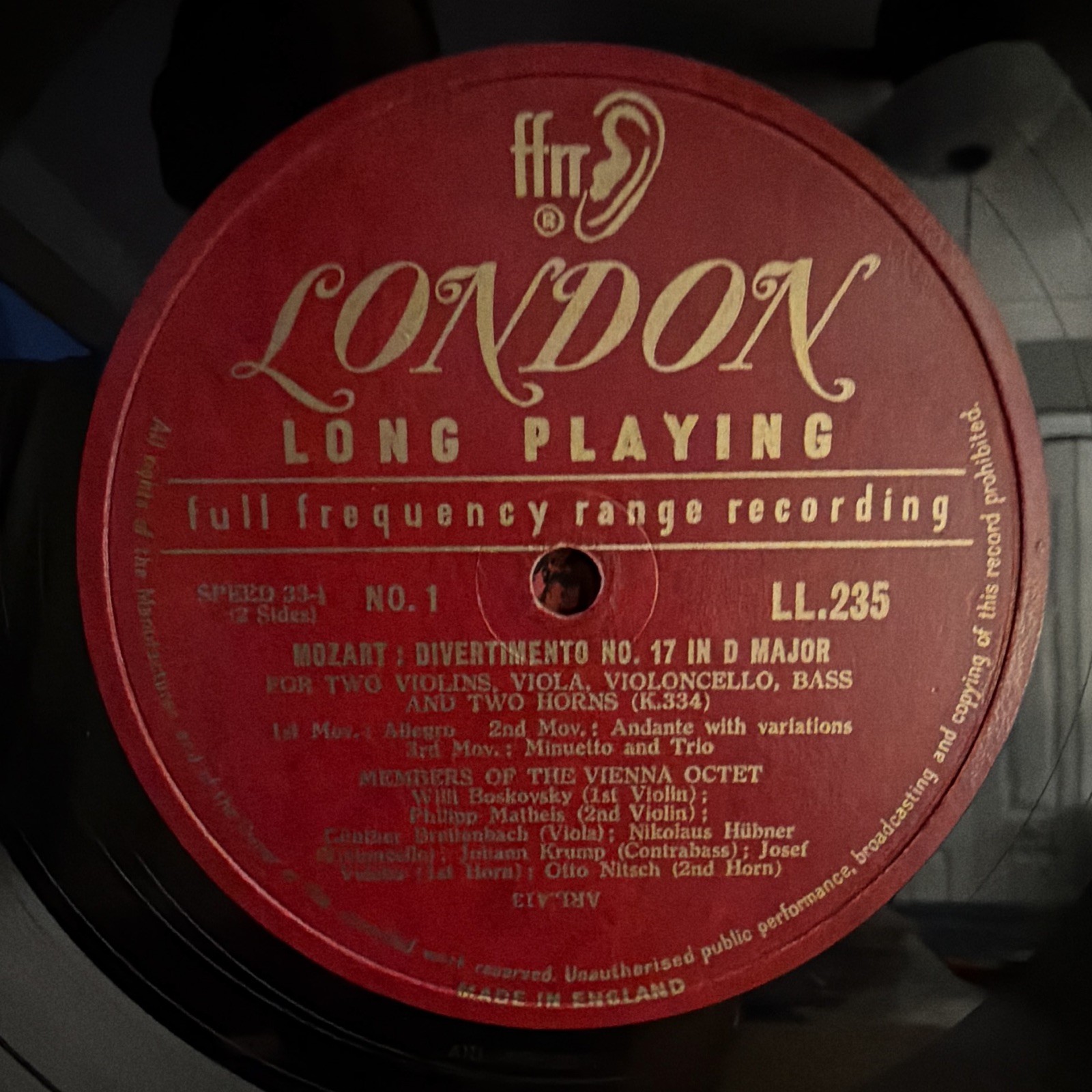 London Mozart Divertimento No. 17 in D Major K.334 LP 12″ Vinyl 33 RPM LL.235