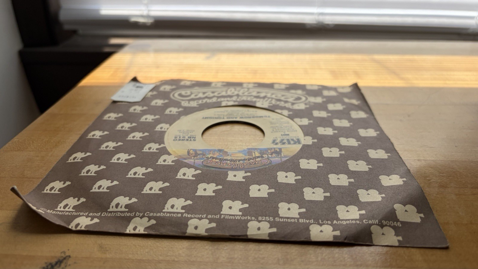 KISS~ROCKET RIDE/TOMORROW AND TODAY-CASABLANCA 7″ 45 RPM SINGLE VG+ w/sleeve