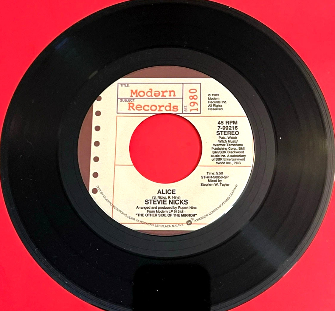 Stevie Nicks Rooms on Fire 45 RPM “When You Play It Say It” Sleeve 1989 Atlantic