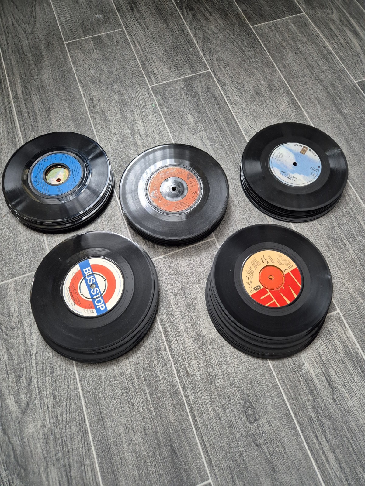 50x mixed Job Lot 60s 70s 80s Vinyl Record Singles 7″ for Craft Upcycle