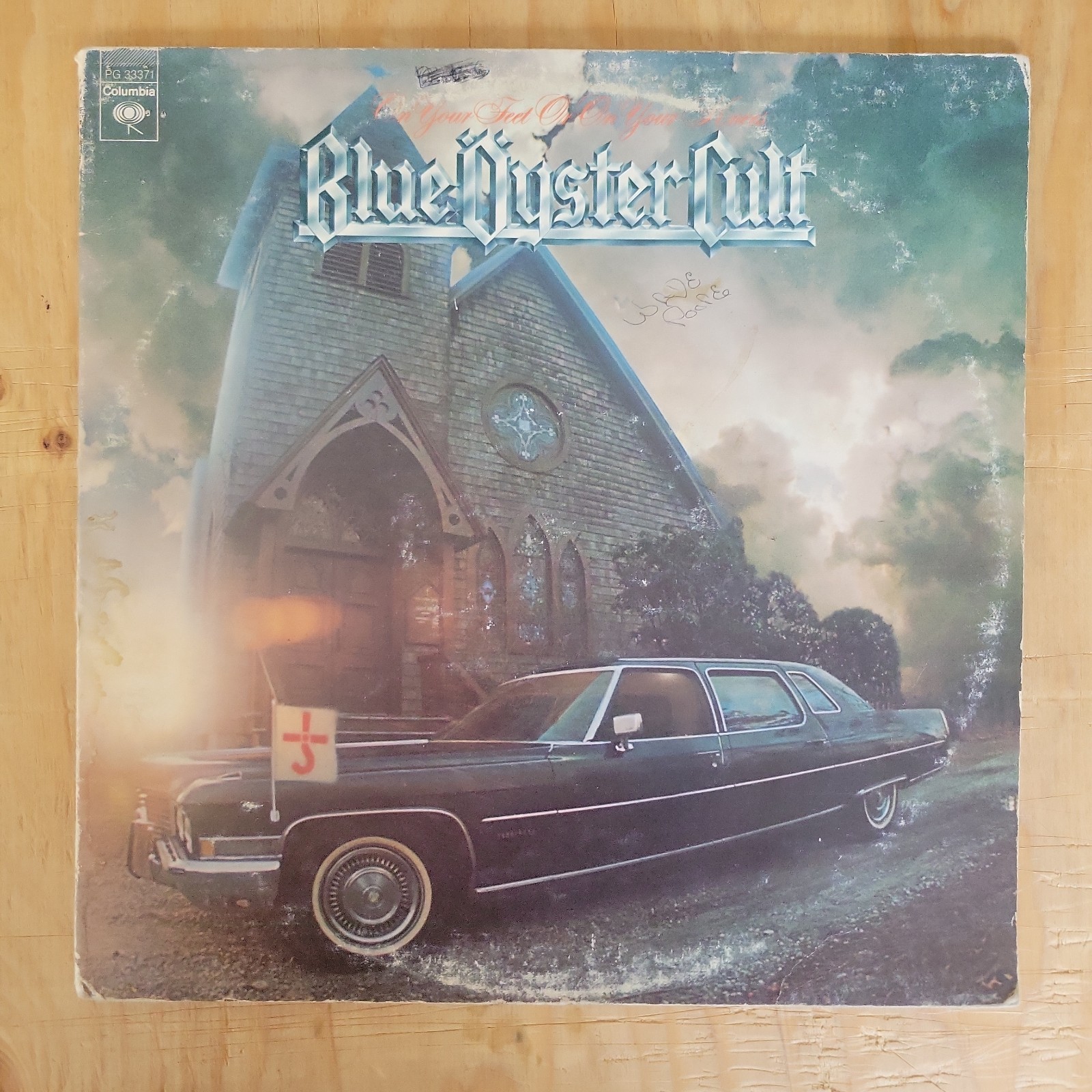 Blue Oyster Cult – On Your Feet or On Your Knees Vinyl Columbia Records PG 33371