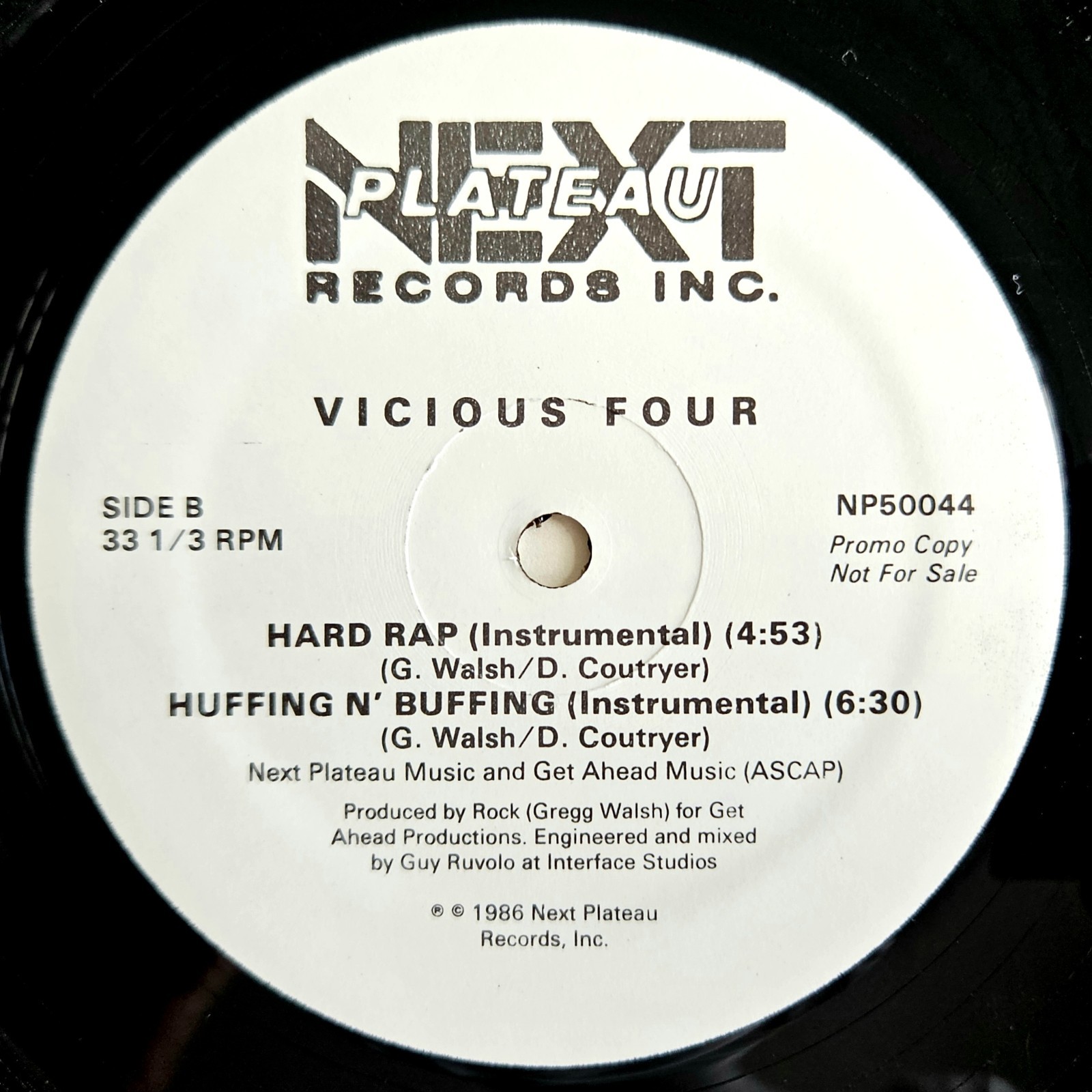 1986 – VICIOUS FOUR – HARD RAP / HUFFING N’ BUFFING – BLACK ROCK & RON DEBUT