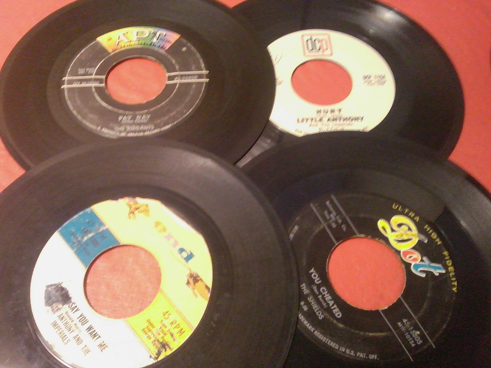 Faux Snakeskin 45 RPM CASE & (50) 1950’s-60’s Doo Wop R & B 45’s See Photos