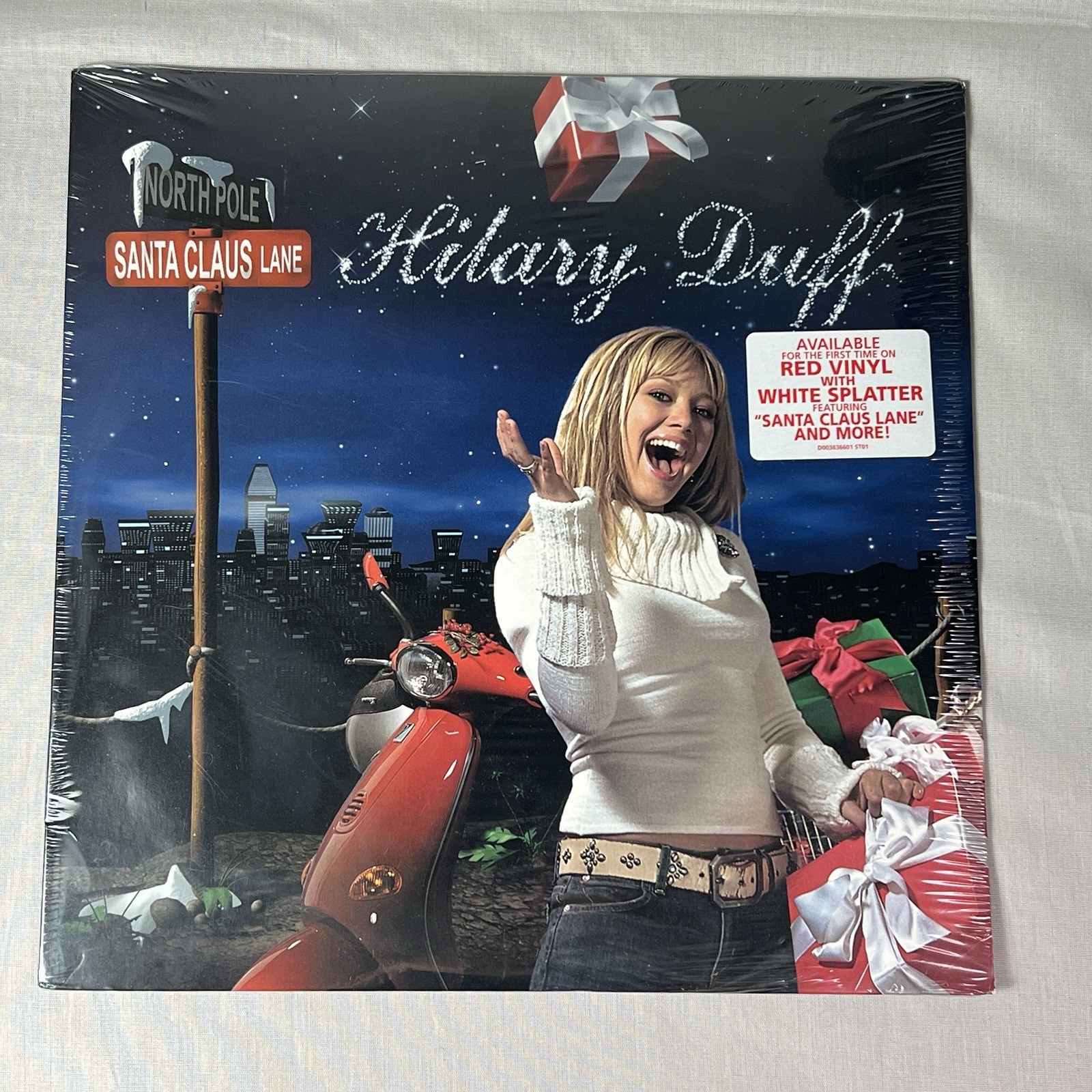 Santa Claus Lane (2020) • Hilary Duff • NEW/SEALED Red White Splatter Vinyl LP