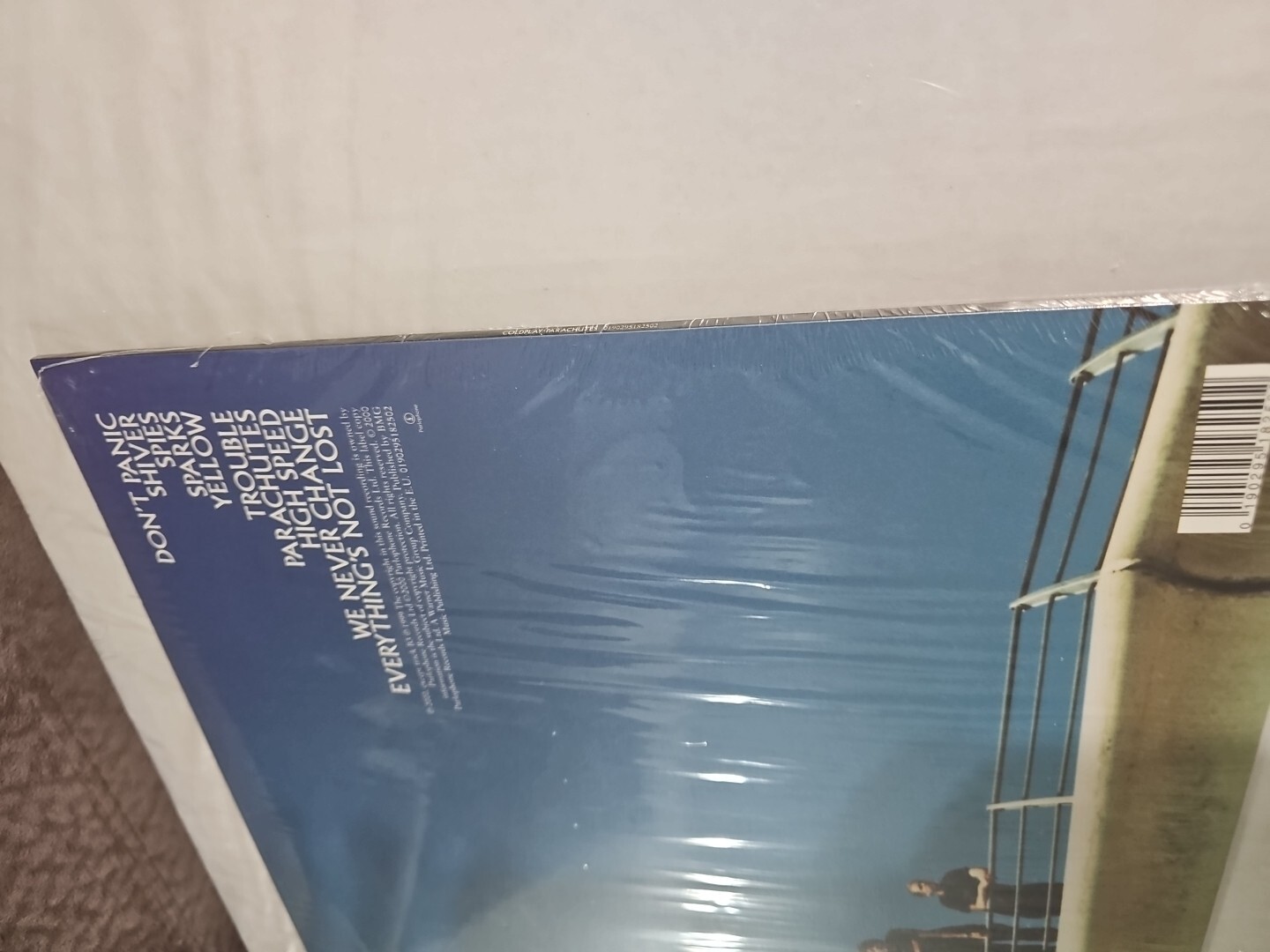 Super Rare Coldplay – Parachutes YELLOW VINYL LP IN ORIGINAL PLASTIC BUT OPENED