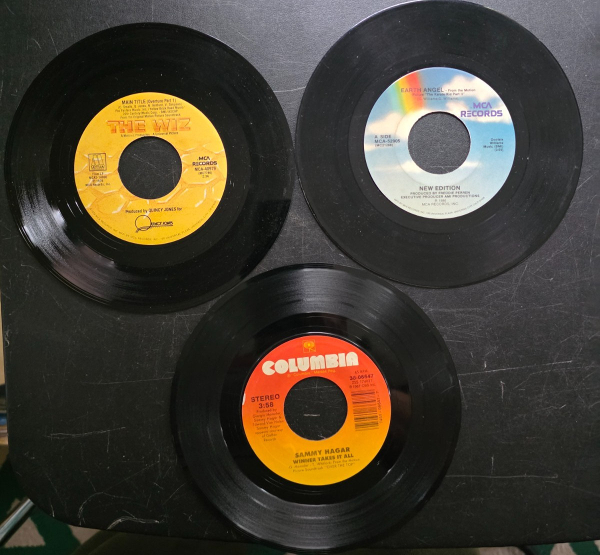 BIN Lot of 15 Movie & TV Themes/Hits on 45s / 7′ Singles, Various Titles