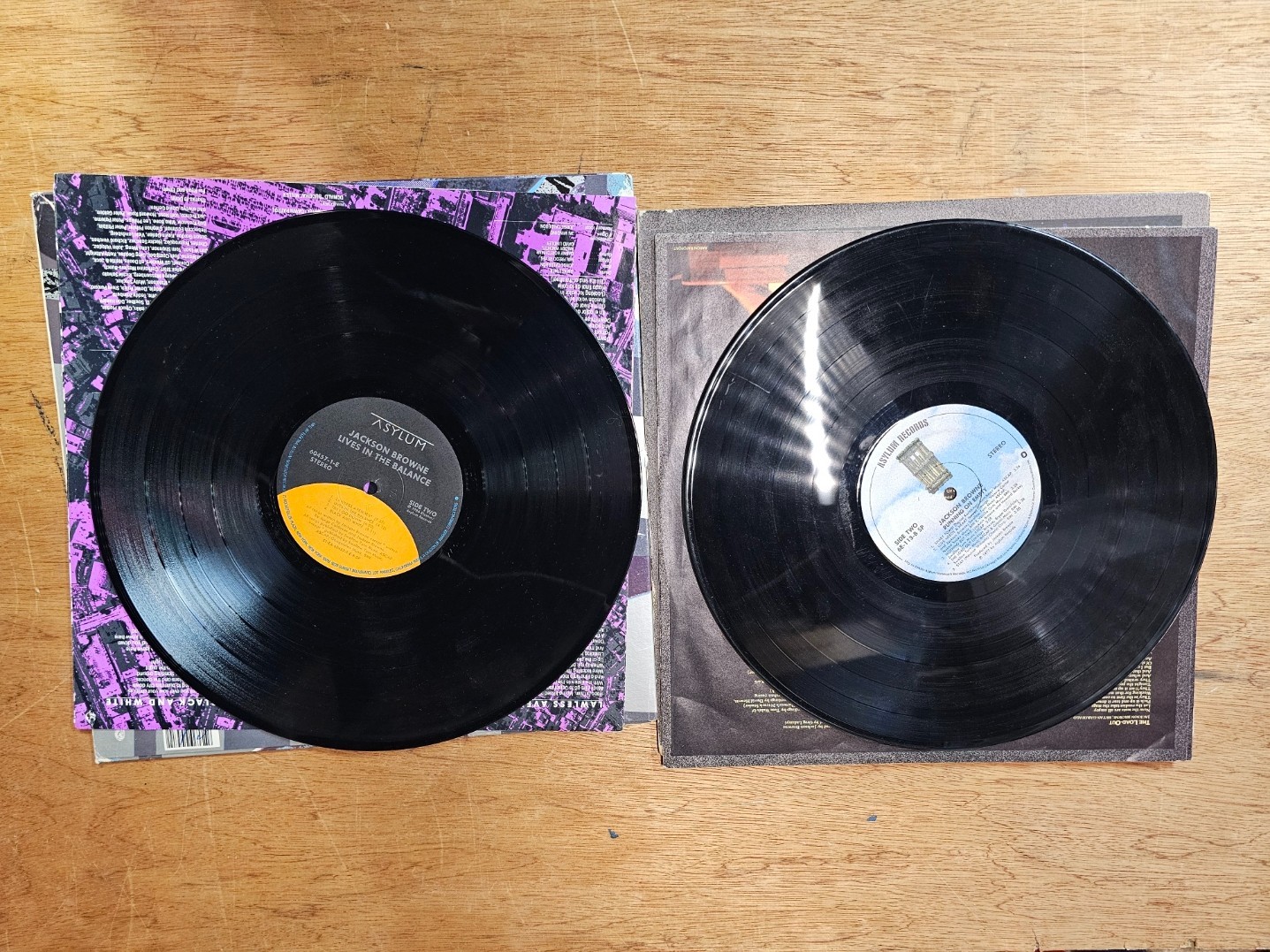 2x JACKSON BROWNE–Running On Empty & Lives in the Balance