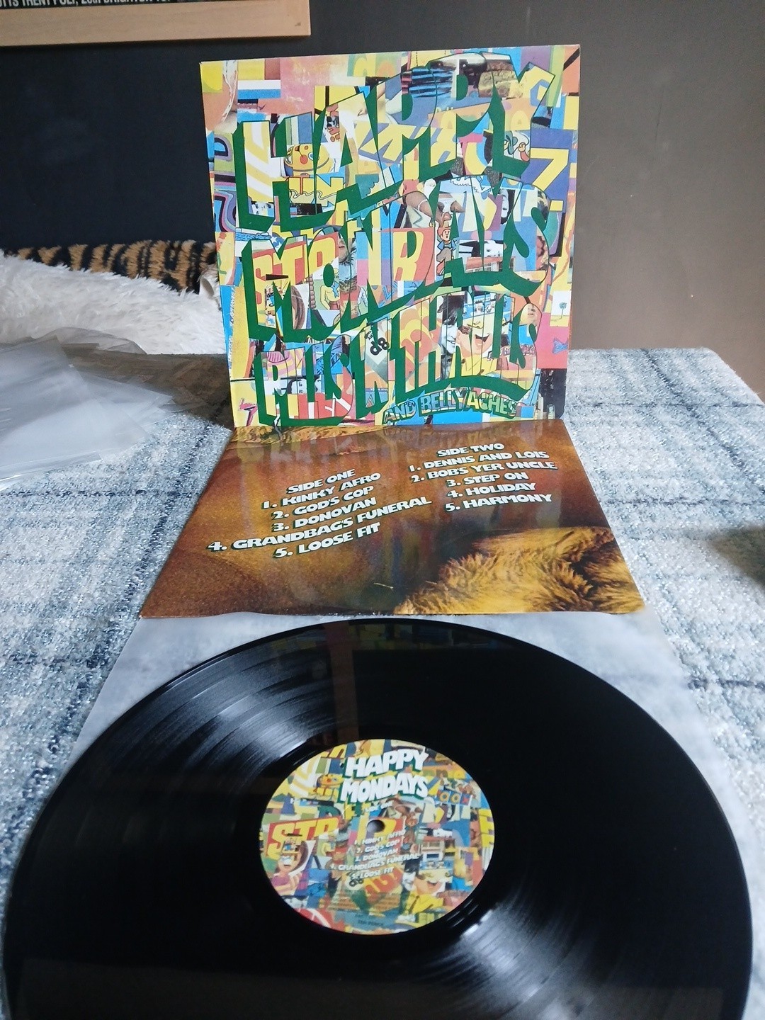 Happy Mondays Pills ‘n’ Thrills and Bellyaches 1990 Factory LP