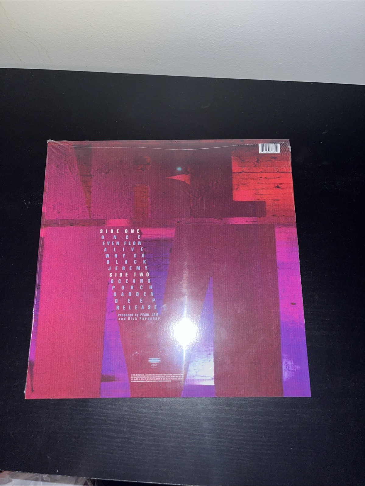 Ten by Pearl Jam (Record, 2017)