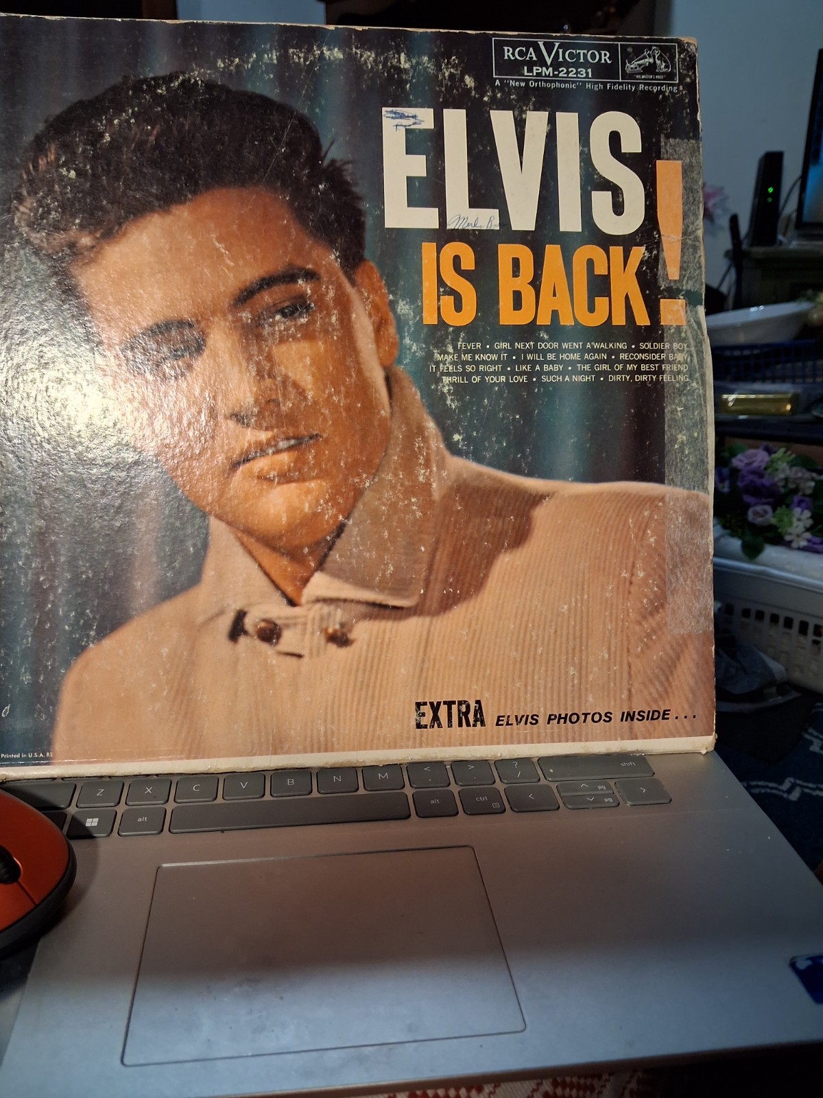 1960 ELVIS PRESLEY Elvis is Back original LP LPM-2231 Vinyl 33 RPM record
