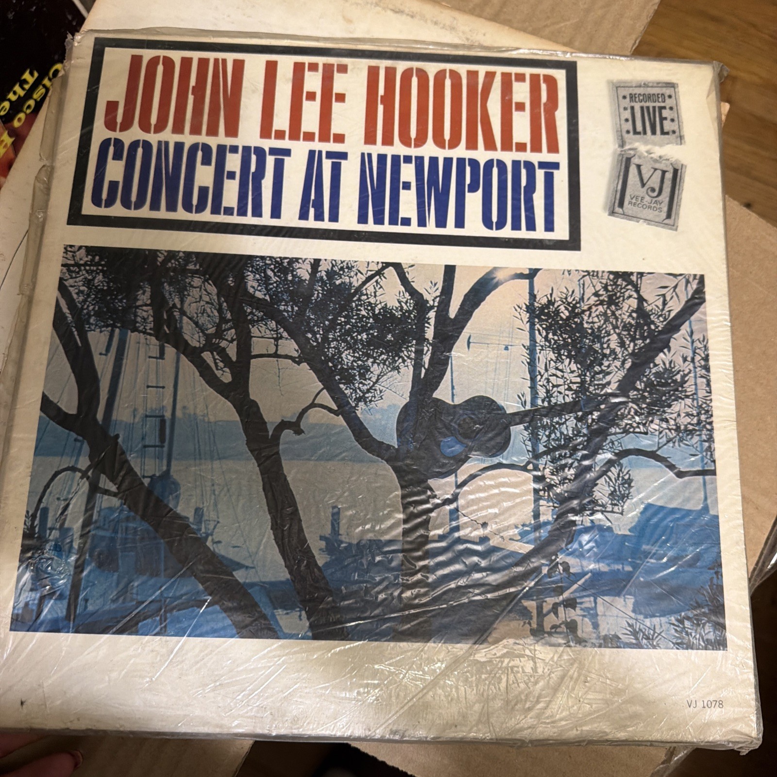 VINYL LP by JOHN LEE HOOKER “CONCERT AT NEWPORT” (1964) CHICAGO BLUES / VEE JAY