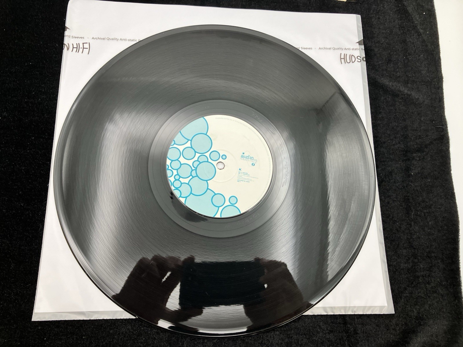 K – Invisible / Transmission Audio Couture 45 RPM Pantone 8481 1999