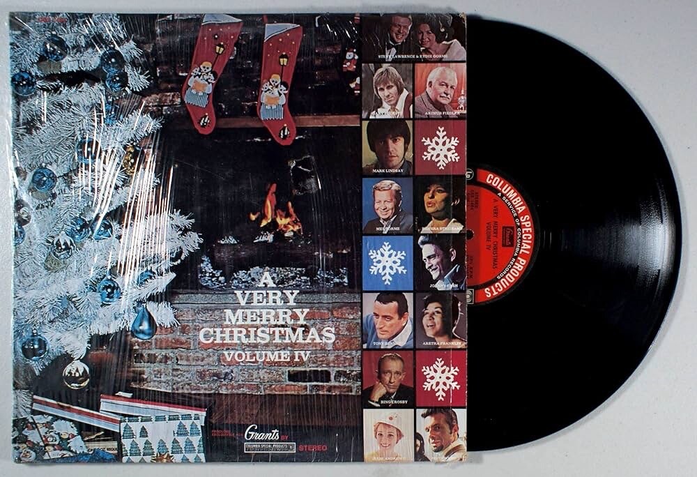 Holiday Vinyl Great Condition! A Very Merry Christmas Volume IV – Gently Used